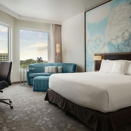 Hotel Courtyard By Marriott Kingston, Jamaica Exterior foto